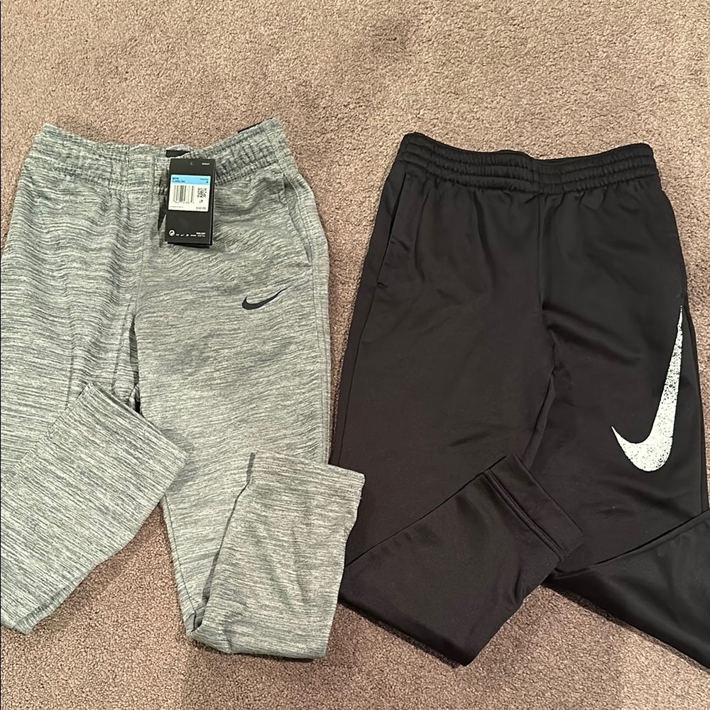 Nike Therma pants